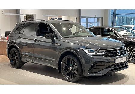 VW Tiguan Volkswagen R-Line 2,0TDI 4MOTION AHK,PANO,"Harman Ka