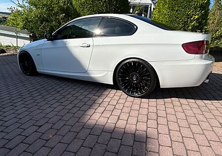 BMW 335i e92 Coupé - guter Zustand