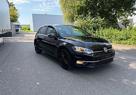 VW Golf Volkswagen 1.6 TDI DSG Navi Automatik
