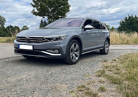 VW Passat Alltrack Volkswagen 2.0 TDI SCR 147kW DSG 4MOTIO...