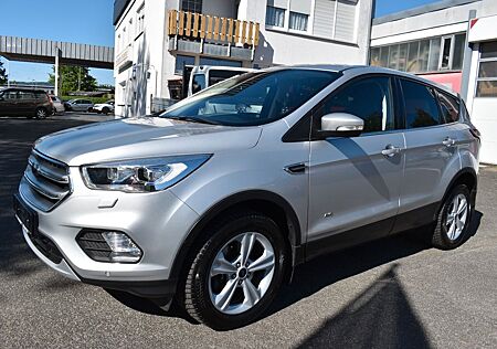 Ford Kuga 2.0 TDCi Titanium 4x4 AHK