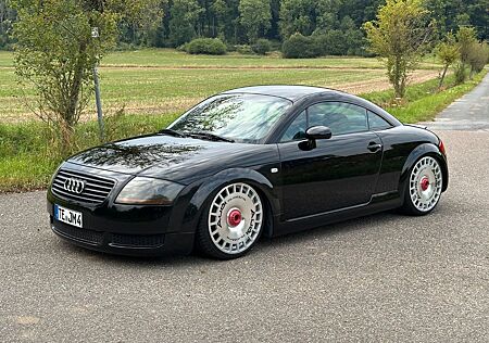 Audi TT Coupe 8N 1.8T 132 kW - Luftfahrwerk | 157.813