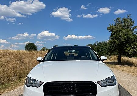 Audi A3 1.4 TFSI S tronic Ambiente