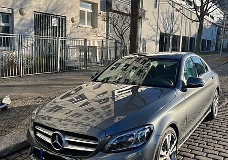 Mercedes-Benz C 220 d Autom. -