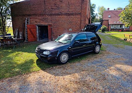 VW Golf Volkswagen 1.6 EU4 Highline Highline