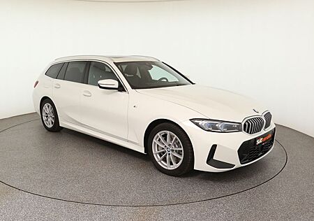 BMW 330i xDr. M Sport ACC|HUD|PAN|PAs+Kam|elSitz|AHK
