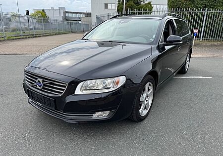 Volvo V70 Kombi 2.0l D4 Automatik Scheckh Leder Navi