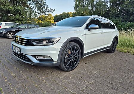 VW Passat Alltrack Volkswagen 2.0 TDI SCR 140kW DSG 4MOT A...