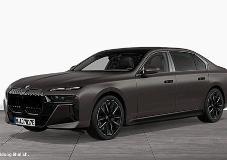 BMW i7 gebraucht kaufen BMW i7 xDrive60 Limousine M Sportpaket B&W Surround