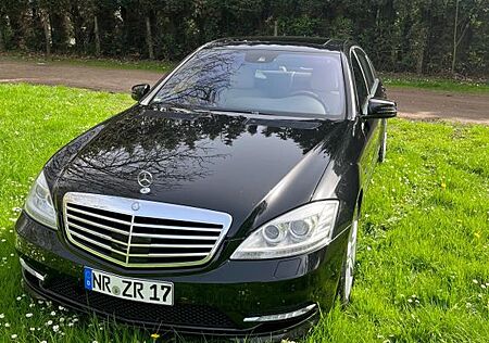 Mercedes-Benz S 500 BlueEFFICIENCY L -