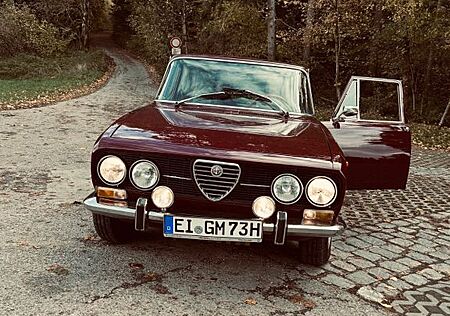 Alfa Romeo Giulia Berlina 2000