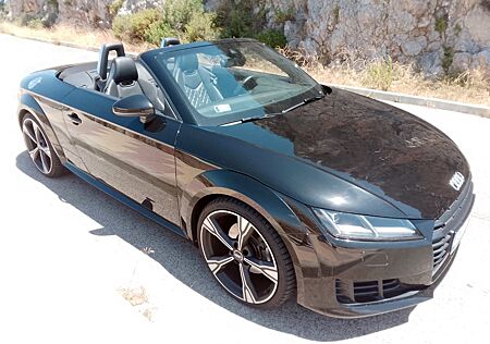 Audi TT Roadster quattro,Aut.,20"RS,Matrix,NAV,Nacken
