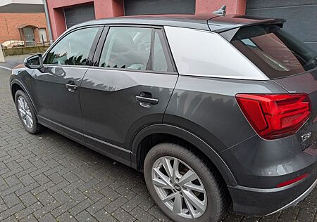 Audi Q2 1.6 TDI sport sport