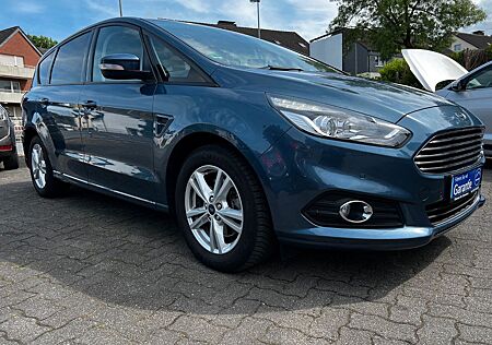 Ford S-Max Business 7 Sitzplätze