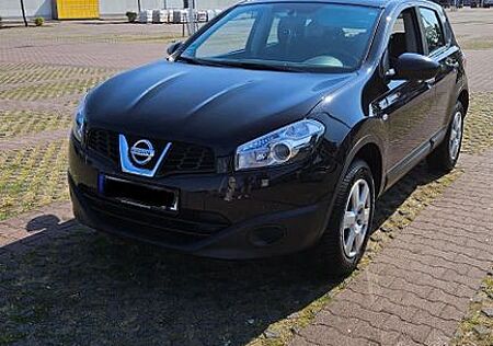 Nissan Qashqai Visia 1. Hand!