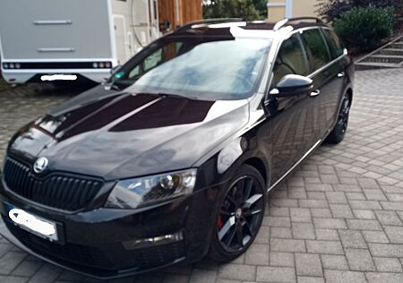 Skoda Octavia 2.0 TDI DSG 4x4 RS Combi RS