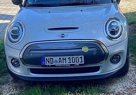 Mini Cooper SE Trim L Trim L