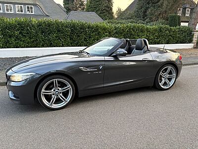 BMW Z4 sDrive18i-M SPORTPAKET-19 Z-NAVI-UNFALLFREI-