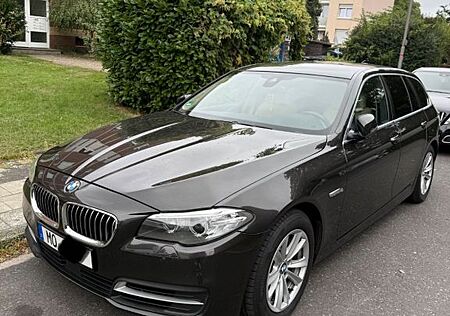 BMW 525d xDrive | Massage | HarmanK | Camera | Beige