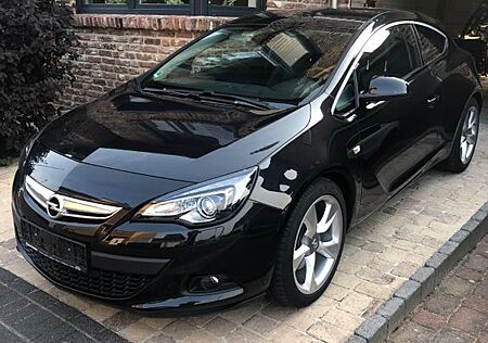 Opel Astra GTC 1.4 Turbo INNOVATION 103kW INNOVATION
