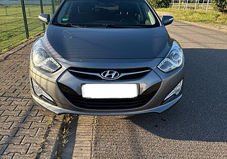 Hyundai i40 cw 1.7 CRDi Style 100kW Automatik Style
