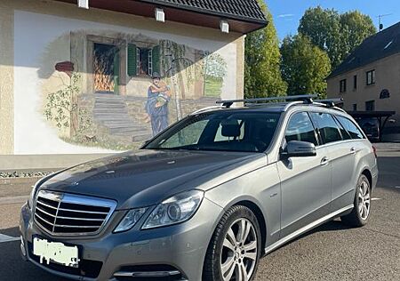 Mercedes-Benz E 350 CDI 4MATIC T BlueEFFICIENCY -