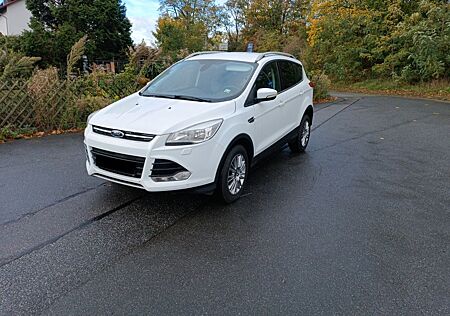 Ford Kuga 2,0 TDCi 4x4 120kW Titanium PowerShift ...