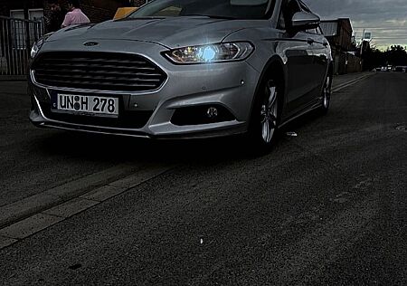 Ford Mondeo 2,0 TDCi 110kW Kombi winterpacket 2 kamer