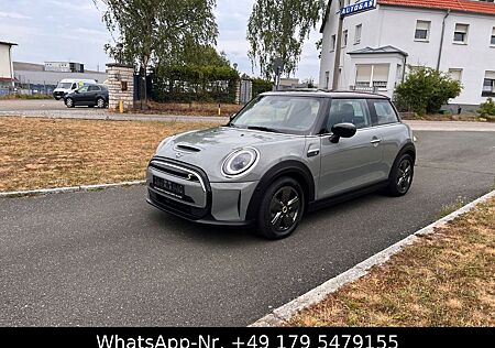 Mini Cooper SE Essential Trim, PDC, SHZ, 1.Hand, ...