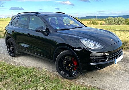 Porsche Cayenne GTS Diesel 21 Zoll GTS Pano Leder AHK