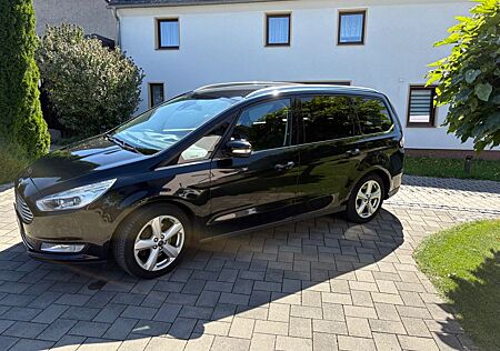 Ford Galaxy 2,0 TDCi 132kW Titanium Top gepflegt
