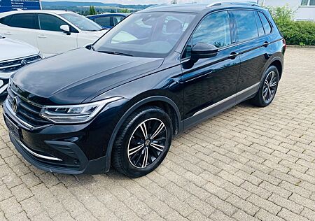 VW Tiguan Volkswagen Active*1. Hand*Rückfahrkamera