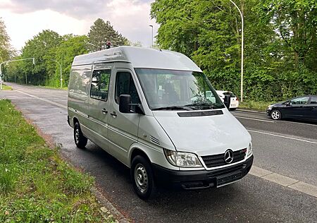 Mercedes-Benz Sprinter 211 CDI *Hoch+Lang* KLIMA+ STANDHEIZUNG