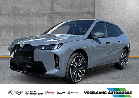 BMW iX 60 M Sport Park-Assistent Sportpaket HUD Luft