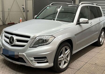 Mercedes-Benz GLK 250 4Matic AMG*1.Hand*Distron+*Memory*Panora