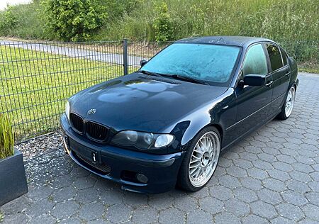 BMW 325i - incl. M-Paket, Sportfahrwerk