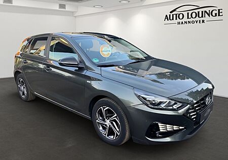 Hyundai i30 30 1.5 T-GDI | Metallic | LED | Kamera | DAB+