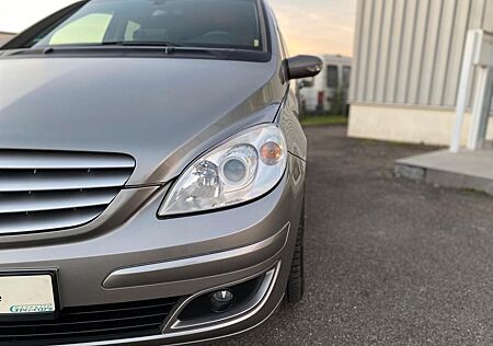 Mercedes-Benz B 200 /Sport/Auto/Garantie/Insp&Tüv Neu