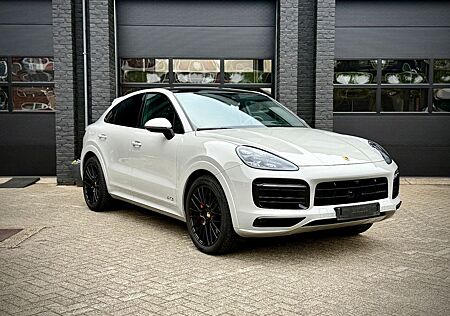 Porsche Cayenne Coupe GTS