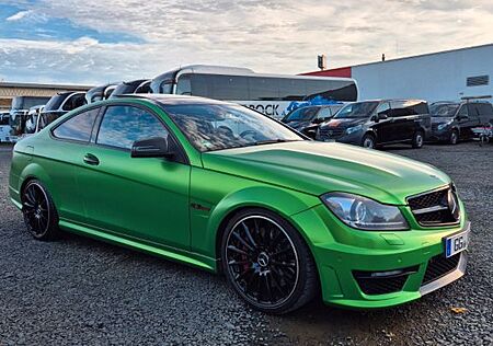 Mercedes-Benz C 63 AMG Coupé Autom. AMG Performance Coupé*