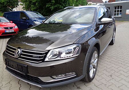 VW Passat Alltrack Volkswagen Variant 4Motion Vollausstattung