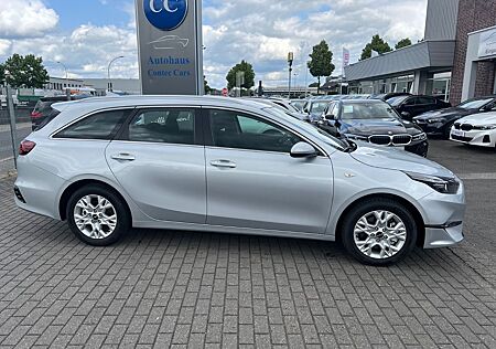 Kia Cee'd Sportswagon Ceed Sportswagon 1.6 CRDI Vision VIELE PAKETE