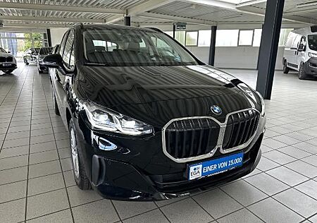 BMW 218 Active Tourer i LED HUD Lenkradheizung Sound