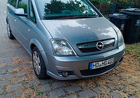 Opel Meriva 1.6 TWIN. INNOVATION "110 Jahre" Easy...