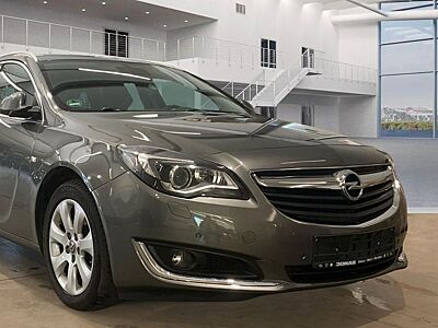 Opel Insignia A Sports Tourer Innovation Aut.-170PS!