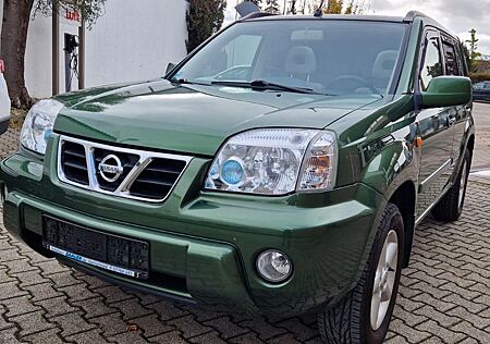 Nissan X-Trail Sport 4X4 Aut/Pano/Leder/Tüv Neu