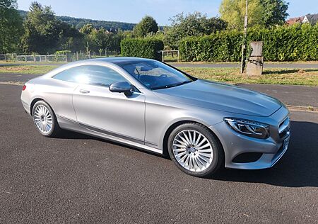 Mercedes-Benz S 500 4MATIC Coupé