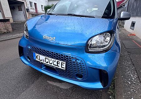 Smart ForFour Passion EQ 60kW inkl. Schnellladefunkt.
