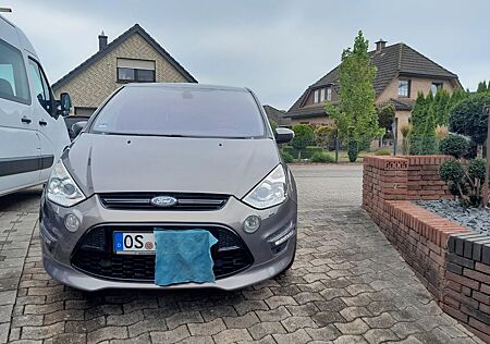 Ford S-Max 2,2 TDCi 147kW DPF Titanium S Autom. T...