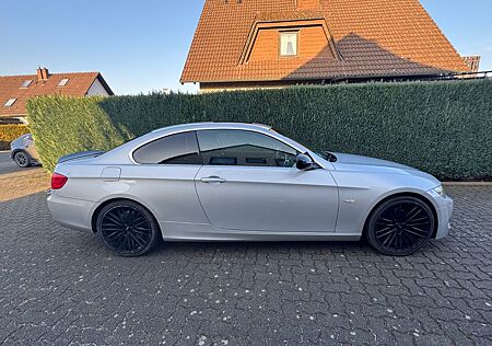 BMW 330d Coupé - LCI